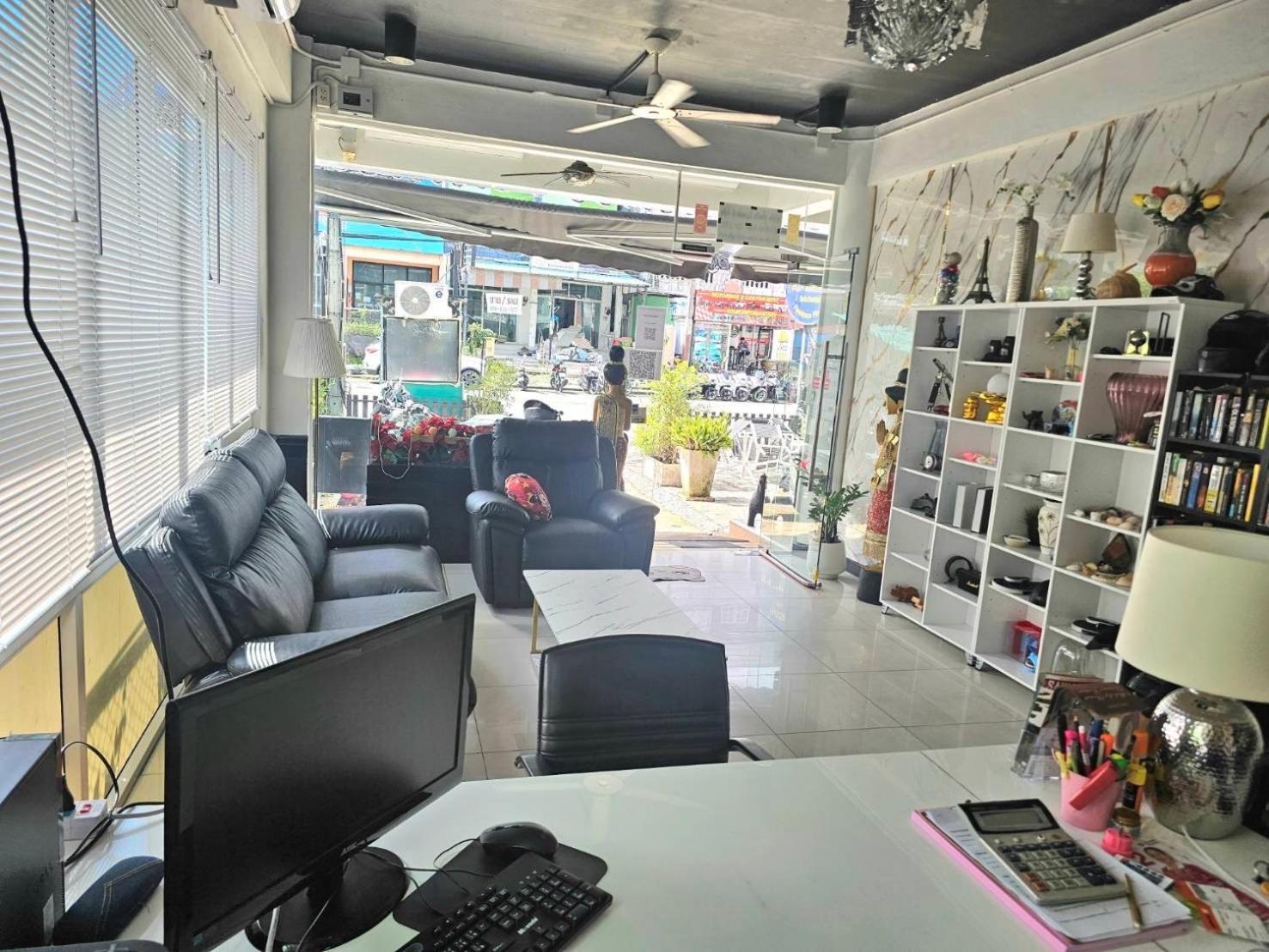 Sukcheewa Residence Phuket Patong Exteriör bild
